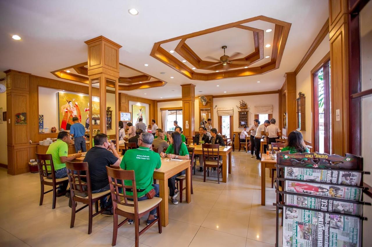 Loei Village Hotel Екстер'єр фото