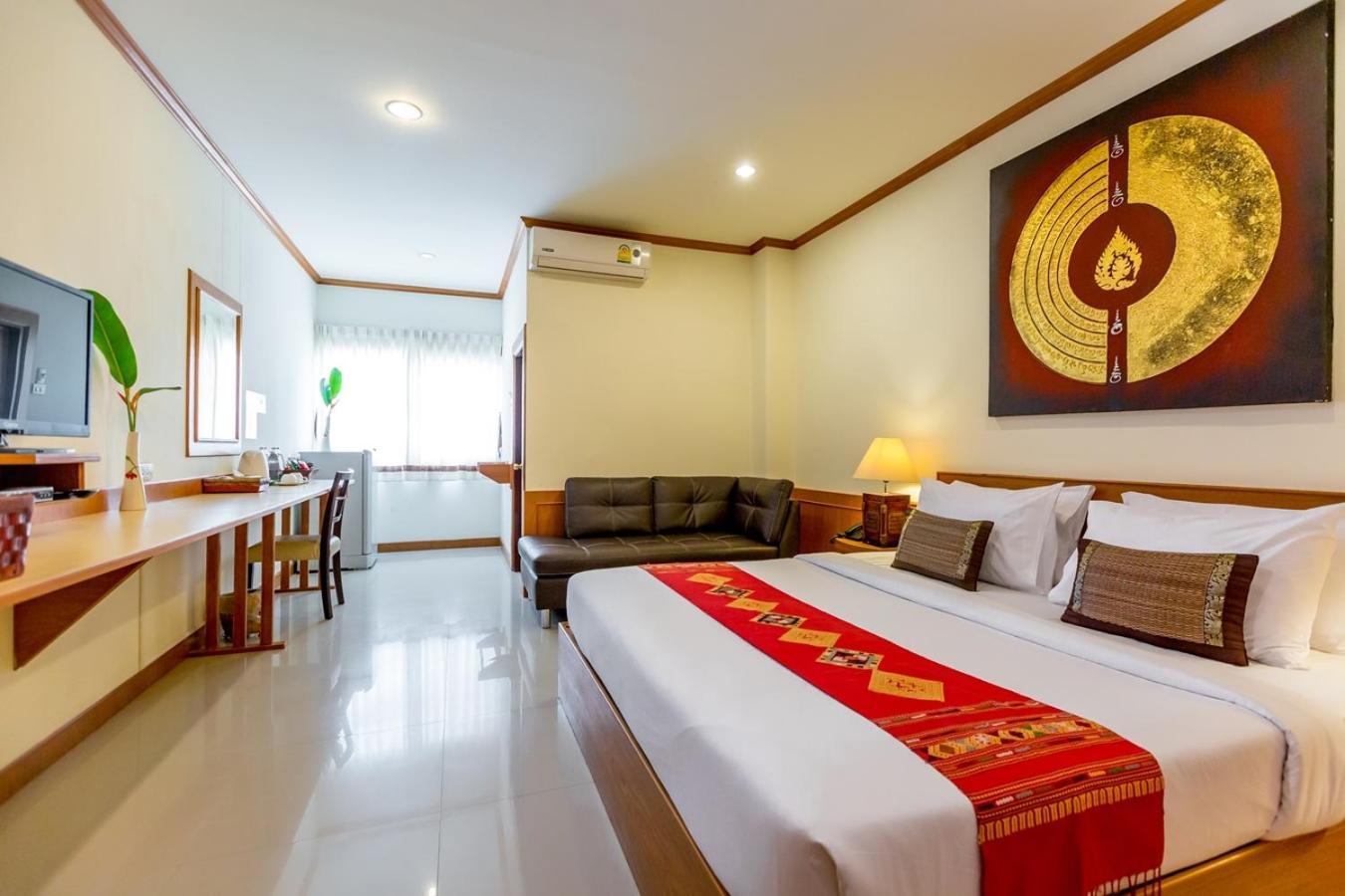 Loei Village Hotel Екстер'єр фото