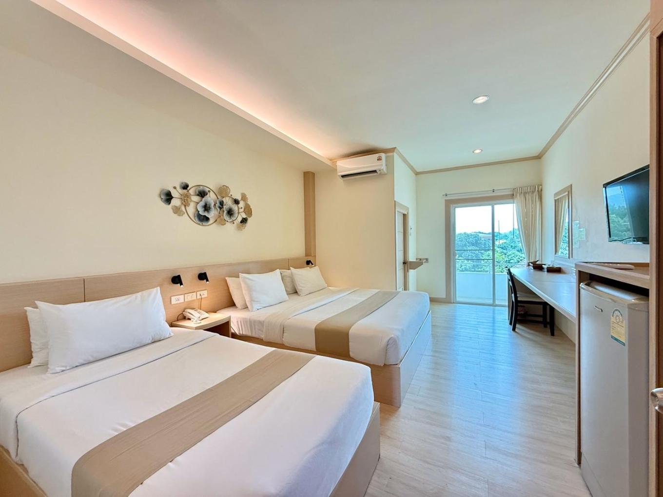 Loei Village Hotel Екстер'єр фото