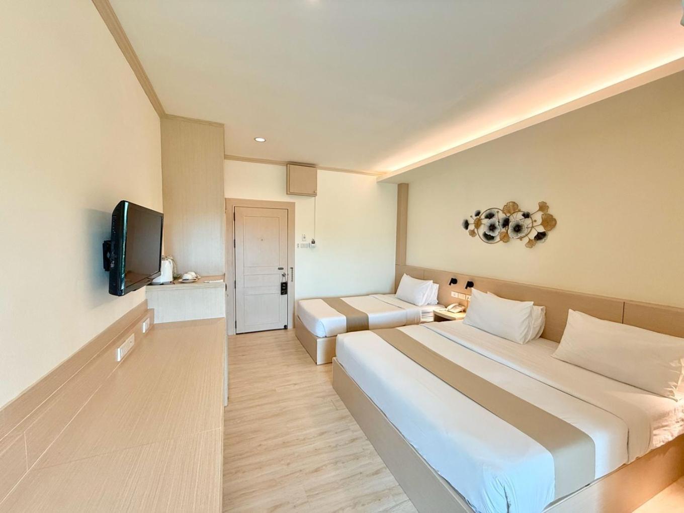Loei Village Hotel Екстер'єр фото